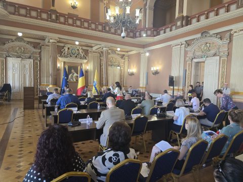 Doi consilieri locali au renunțat la mandatele de aleși locali în urma noilor prevederi privind integritatea